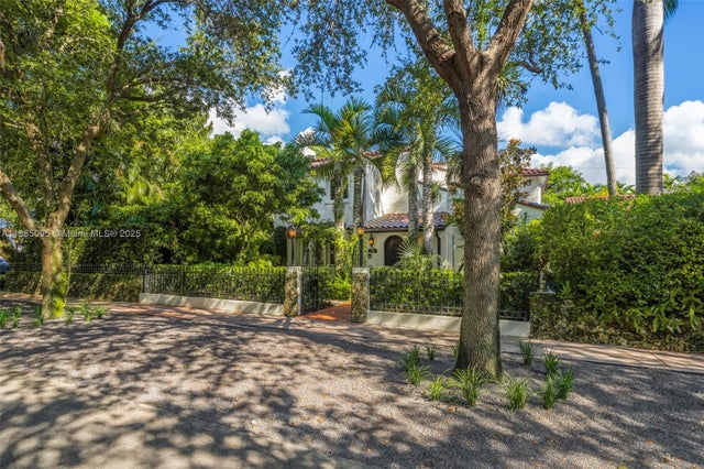 4 of 69 - 225 Alesio Ave, Coral Gables, FL