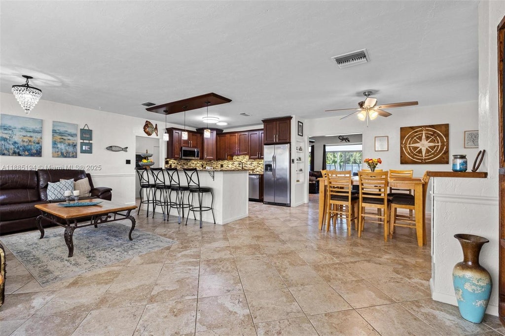 53 Nw 19th St, Homestead