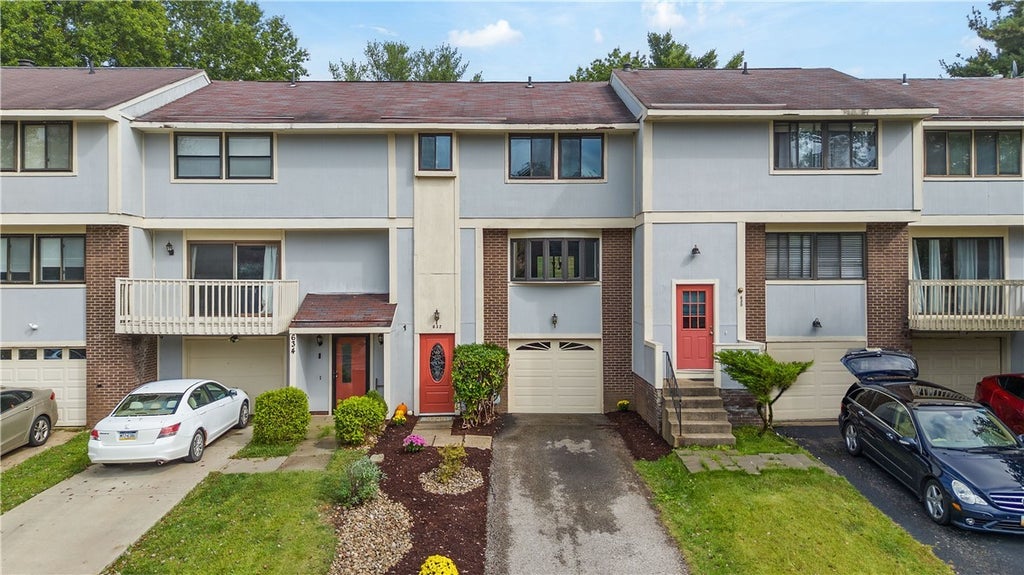 632 Deer Watch Road, South Fayette