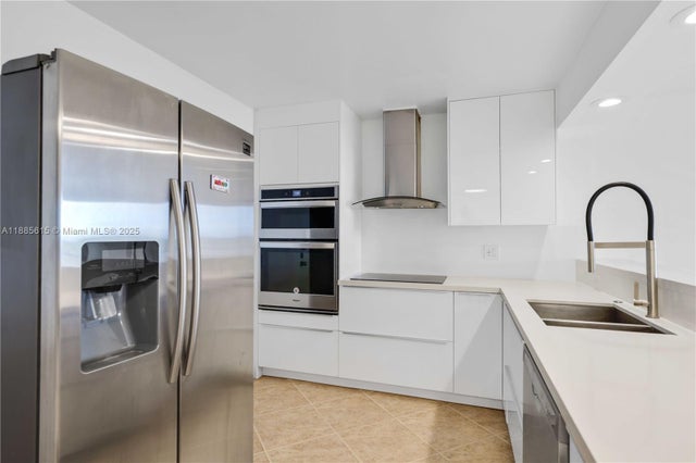 3 of 40 - 1500 S Ocean Dr 5c, Hollywood, FL