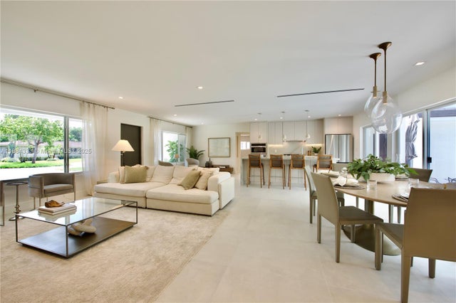 4 of 48 - 49 Nw 108th St, Miami Shores, FL