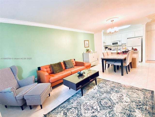 1 of 13 - 1520 Mckinley St 216e, Hollywood, FL