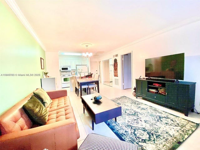 2 of 13 - 1520 Mckinley St 216e, Hollywood, FL
