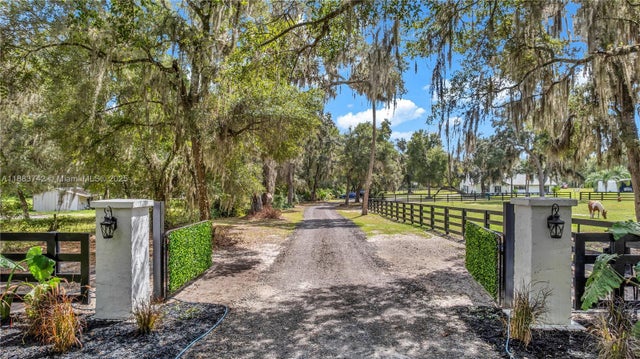 3 of 47 - 209 N Oakapple Trail, Other, FL