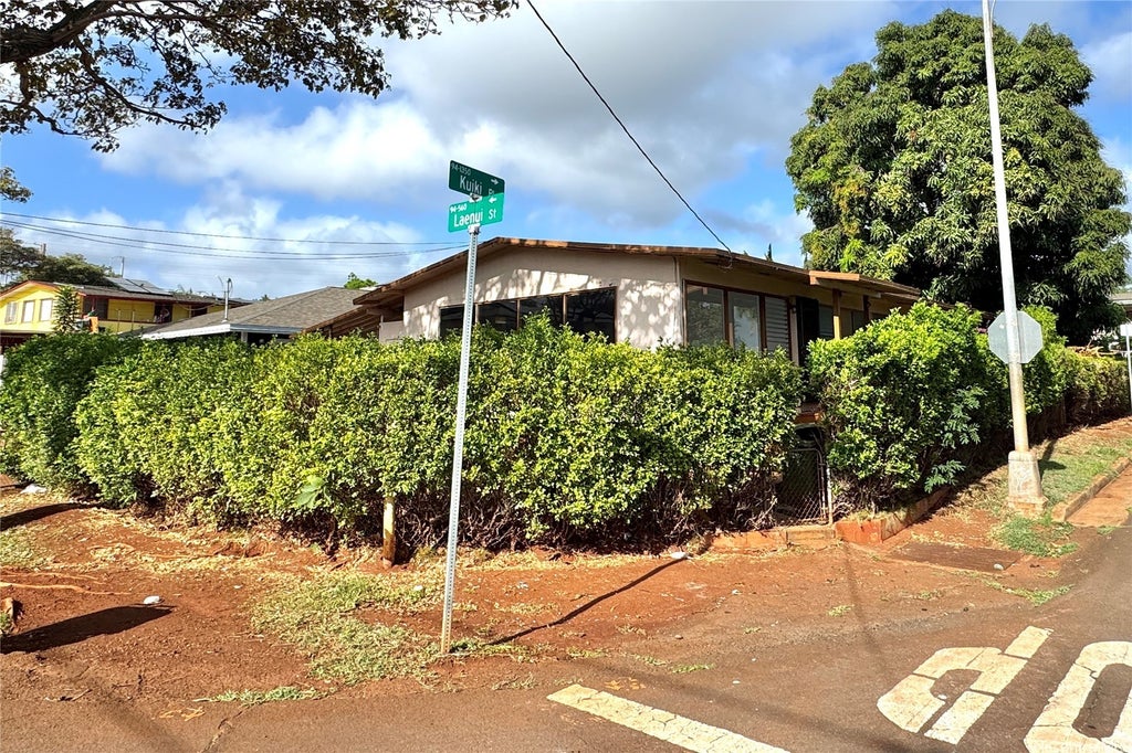 94-563 Laenui Street, Waipahu