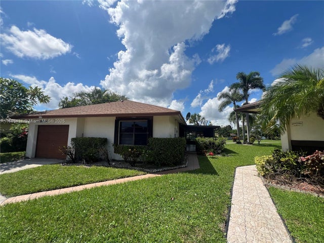 1 of 44 - 5445 Mendoza St, West Palm Beach, FL