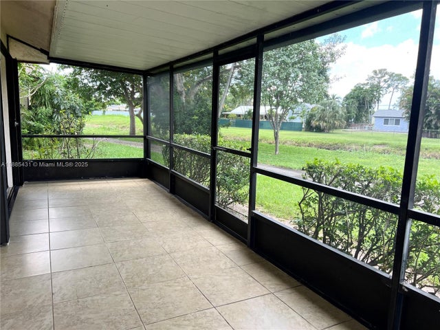 5 of 44 - 5445 Mendoza St, West Palm Beach, FL