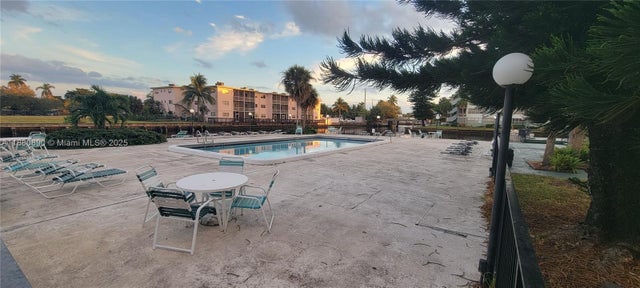 3 of 19 - 2731 Taft St 106, Hollywood, FL