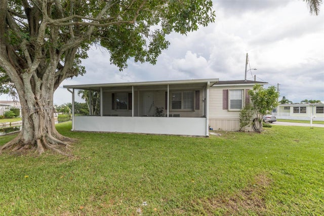 2 of 27 - 1800 Sw 85th Ave, Davie, FL