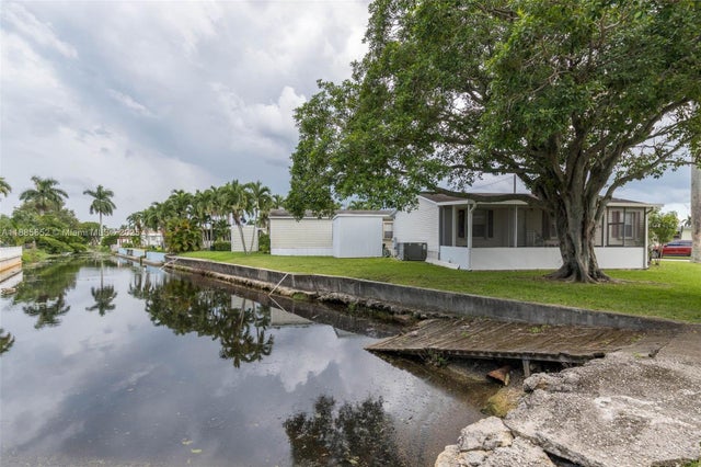 3 of 27 - 1800 Sw 85th Ave, Davie, FL