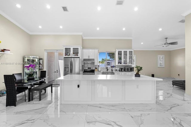 2 of 43 - 9201 Sw 170th Ln, Palmetto Bay, FL