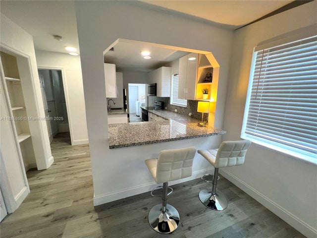 4 of 12 - 140 Nw 124th St, North Miami, FL