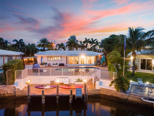 1 of 50 - 2719 Se 11th St, Pompano Beach, FL