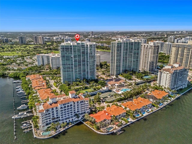 4 of 38 - 19955 Ne 38th Ct 3001, Aventura, FL