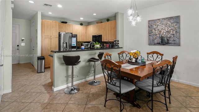 2 of 11 - 7717 Paddock Pl, Davie, FL