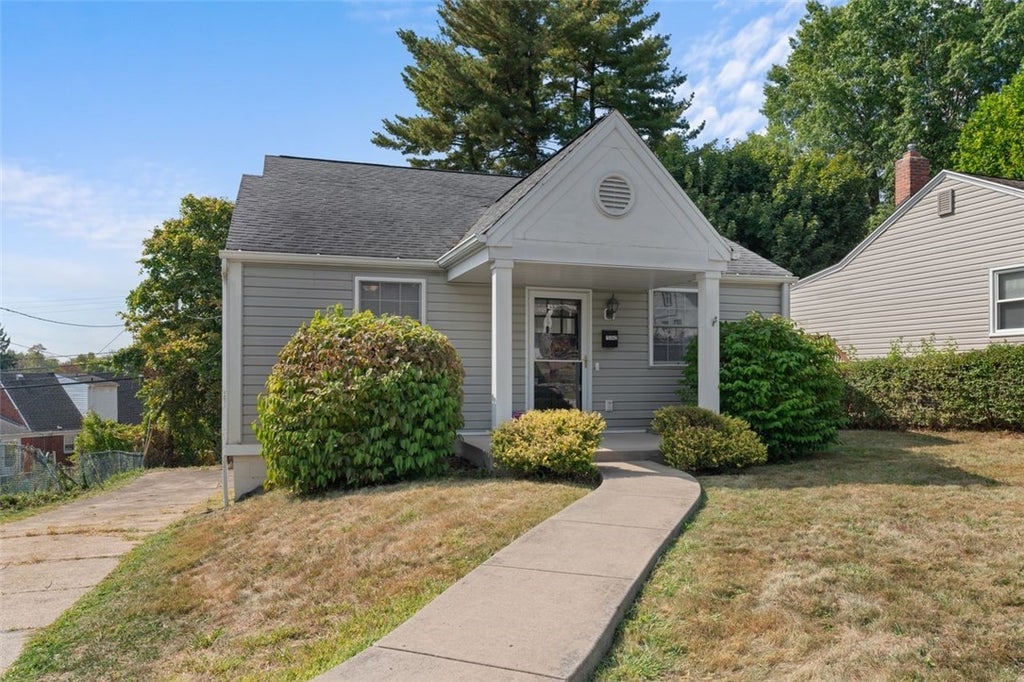 2142 Swallow Hill Road, Scott