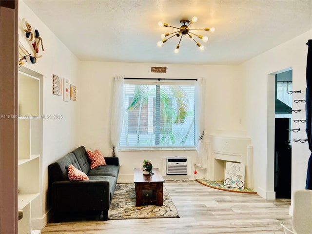 5 of 31 - 760 Jefferson Ave 6, Miami Beach, FL