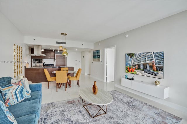 2 of 41 - 485 Brickell Ave 4207, Miami, FL