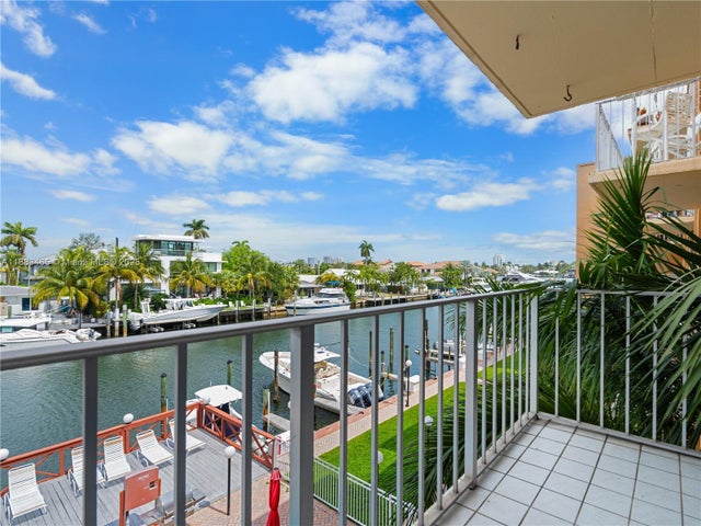 4 of 22 - 1777 Se 15th St 312, Fort Lauderdale, FL