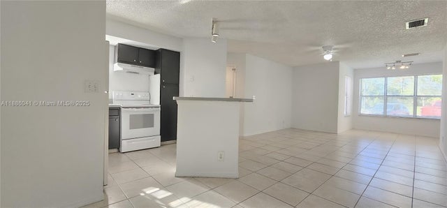 1 of 16 - 3380 N Pinewalk Dr N #1117, Margate, FL