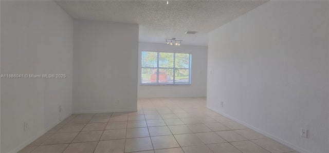 5 of 16 - 3380 N Pinewalk Dr N #1117, Margate, FL