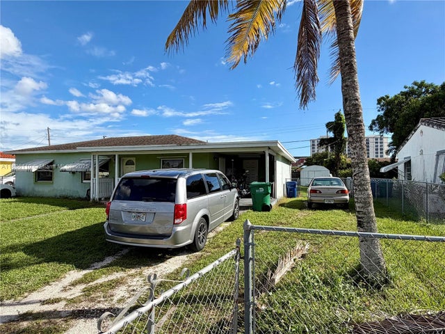 4 of 9 - 3140 Nw 81st Ter, Miami, FL