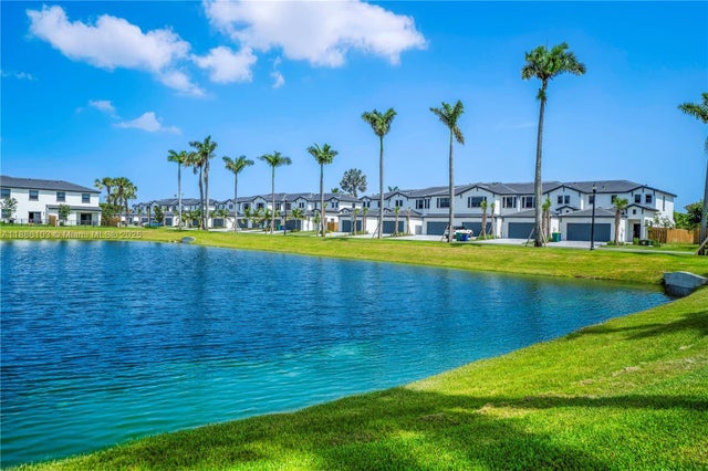 4 of 33 - 4941 Peacock Way 4941, Dania Beach, FL