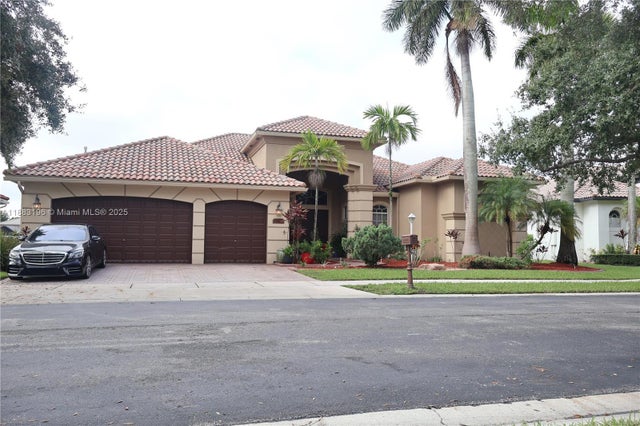 2 of 40 - 13742 Nw 11th Ct, Pembroke Pines, FL