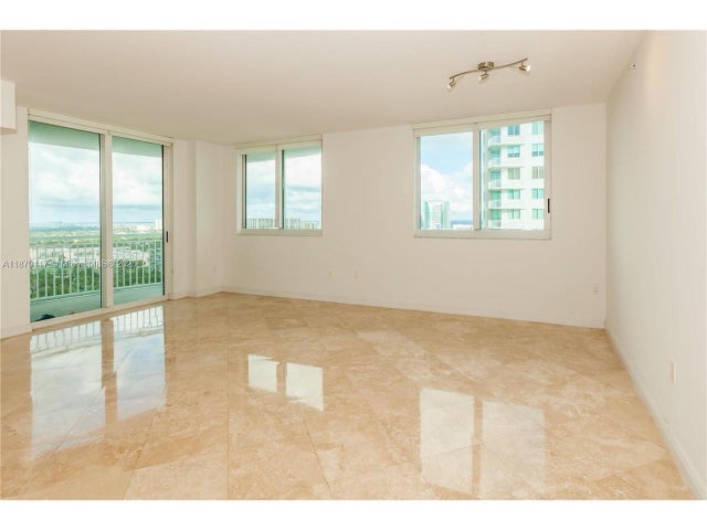 4 of 11 - 1745 E Hallandale Beach Blvd 2203w, Hallandale Beach, FL