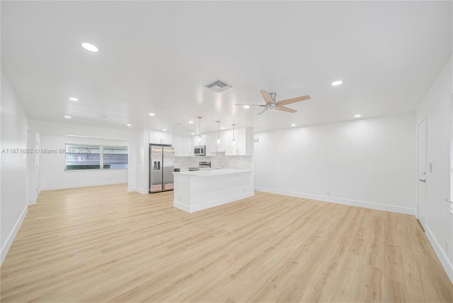 4 of 46 - 2106 Alfred Dr, Boynton Beach, FL