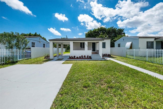 1 of 28 - 1828 Nw 58th St, Miami, FL
