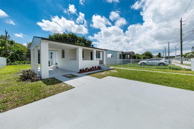 3 of 28 - 1828 Nw 58th St, Miami, FL