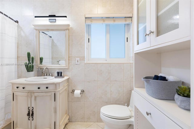 4 of 36 - 2580 Se 2nd Ct, Pompano Beach, FL