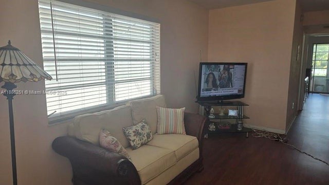 5 of 32 - 11 Ne 204th St 25, Miami Gardens, FL