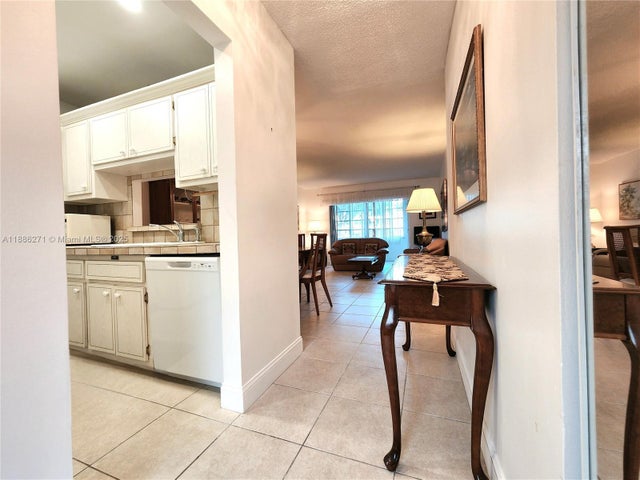 4 of 46 - 4431 Nw 16th St H109, Lauderhill, FL