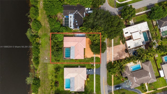 1 of 43 - 6520 Sw 20th St, Plantation, FL