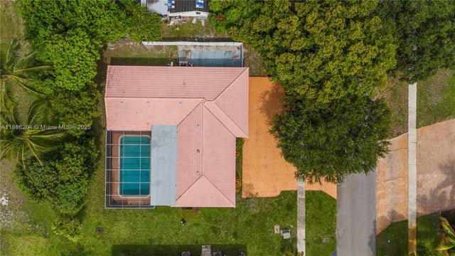 2 of 43 - 6520 Sw 20th St, Plantation, FL