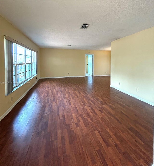 5 of 43 - 6520 Sw 20th St, Plantation, FL
