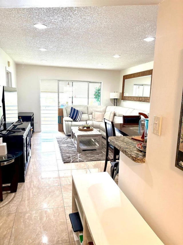 5 of 14 - 7991 N Sunrise Lakes Dr 311, Sunrise, FL