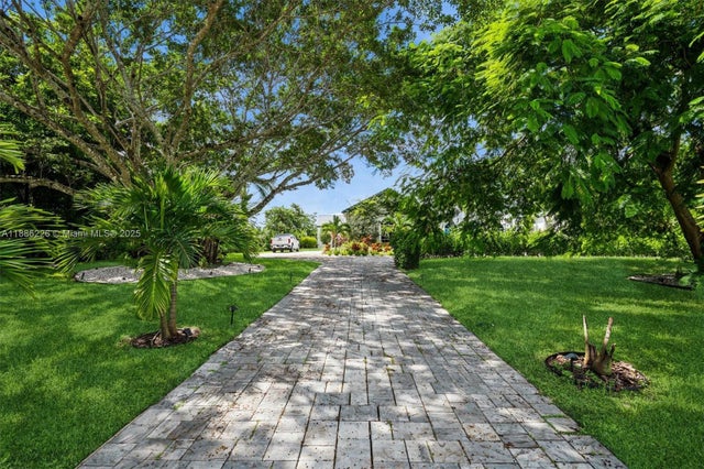 4 of 44 - 8728 E Wendy Ln E, West Palm Beach, FL