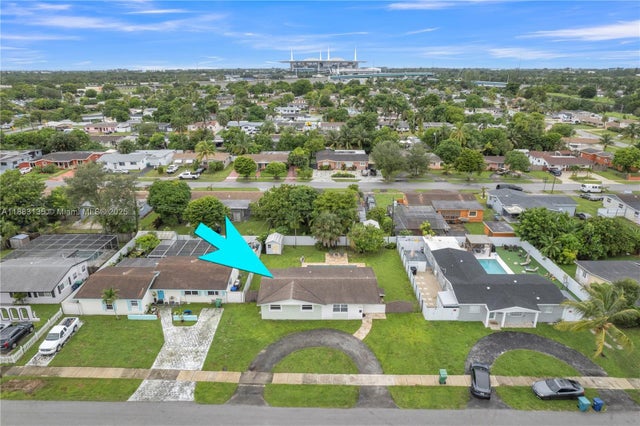 2 of 25 - 20112 Nw 12th Ct, Miami Gardens, FL