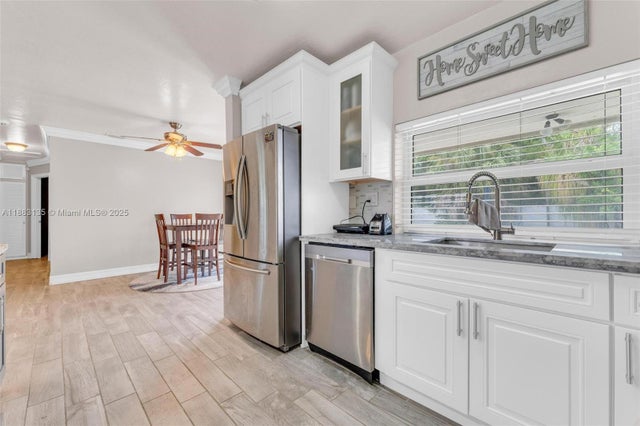 5 of 25 - 20112 Nw 12th Ct, Miami Gardens, FL