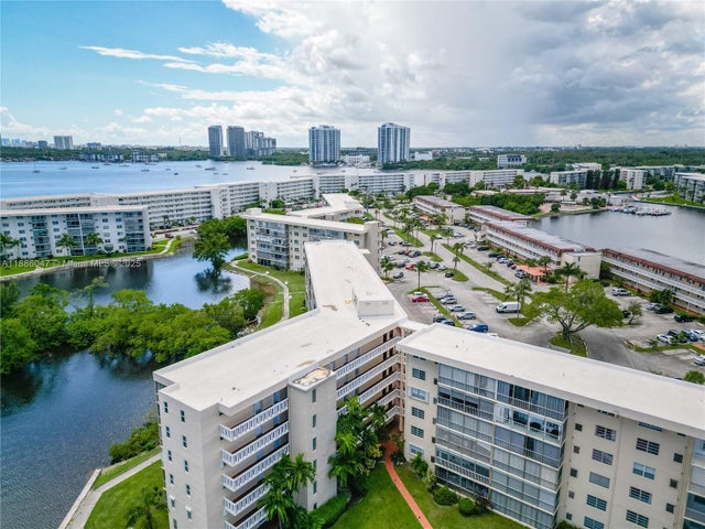 2 of 28 - 2980 Point East Dr D607, Aventura, FL