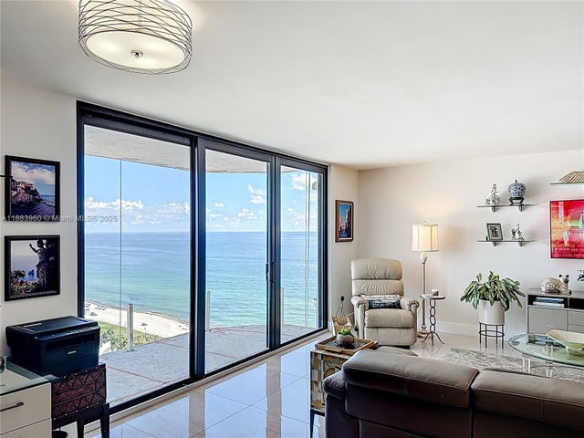 3 of 29 - 6061 Collins Ave 20c, Miami Beach, FL