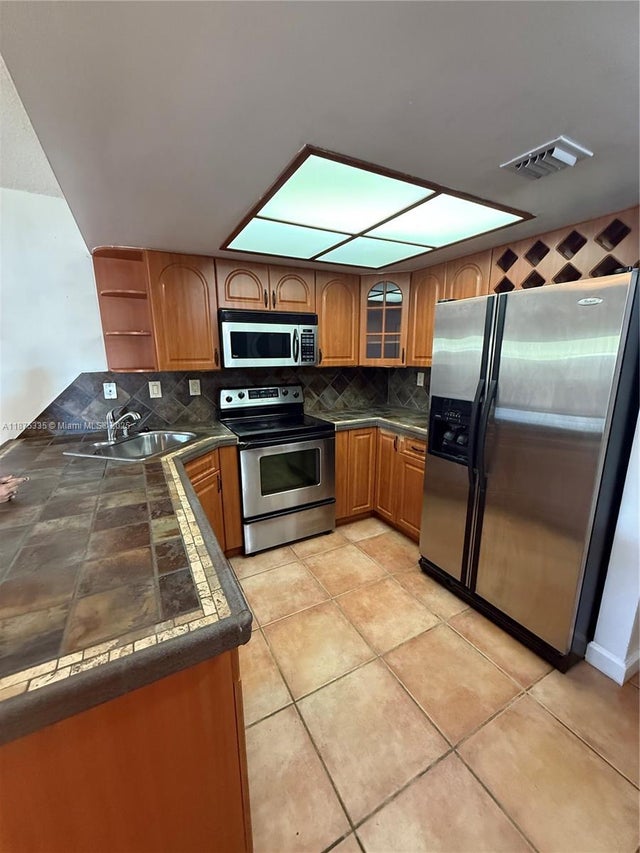 4 of 13 - 8811 Sw 123rd Ct 112, Miami, FL