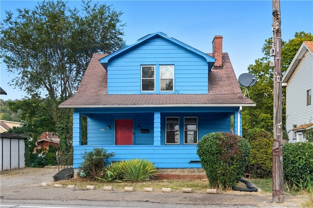 1137 Lincoln Way, White Oak