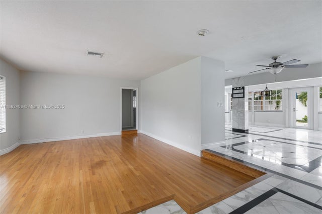 5 of 16 - 2505 Ne 35th Dr, Fort Lauderdale, FL