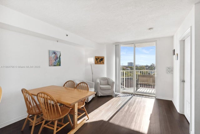 5 of 23 - 102 Sw 6th Ave 605, Miami, FL