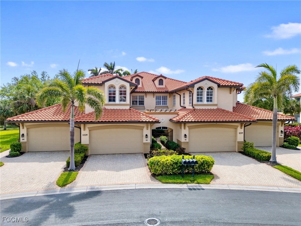 11239 Bienvenida Ct 102, Fort Myers