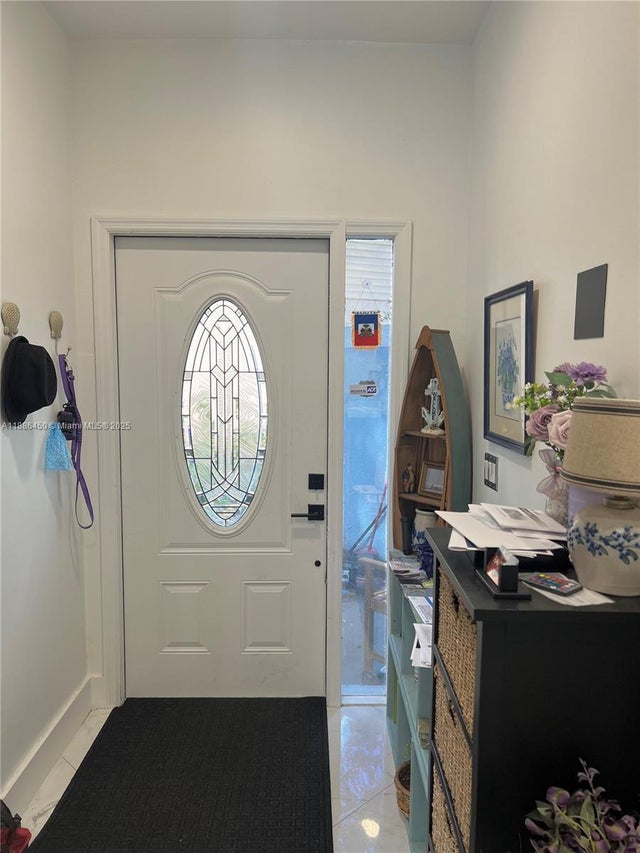 3 of 37 - 8320 Sw 12th St, Pembroke Pines, FL
